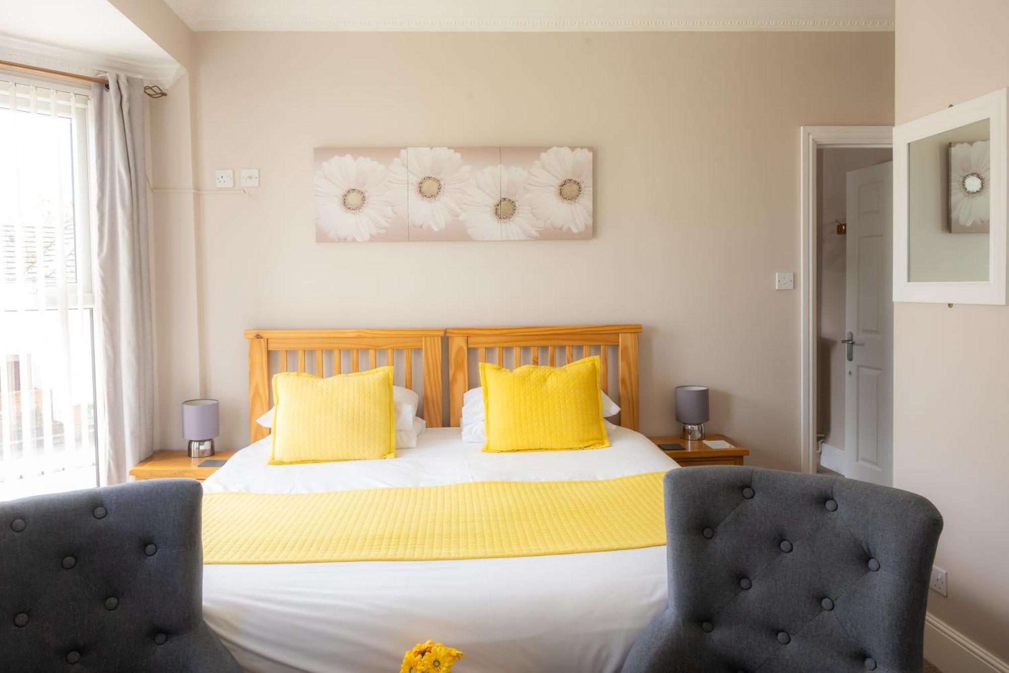 The Courtyard Guest house Great Yarmouth