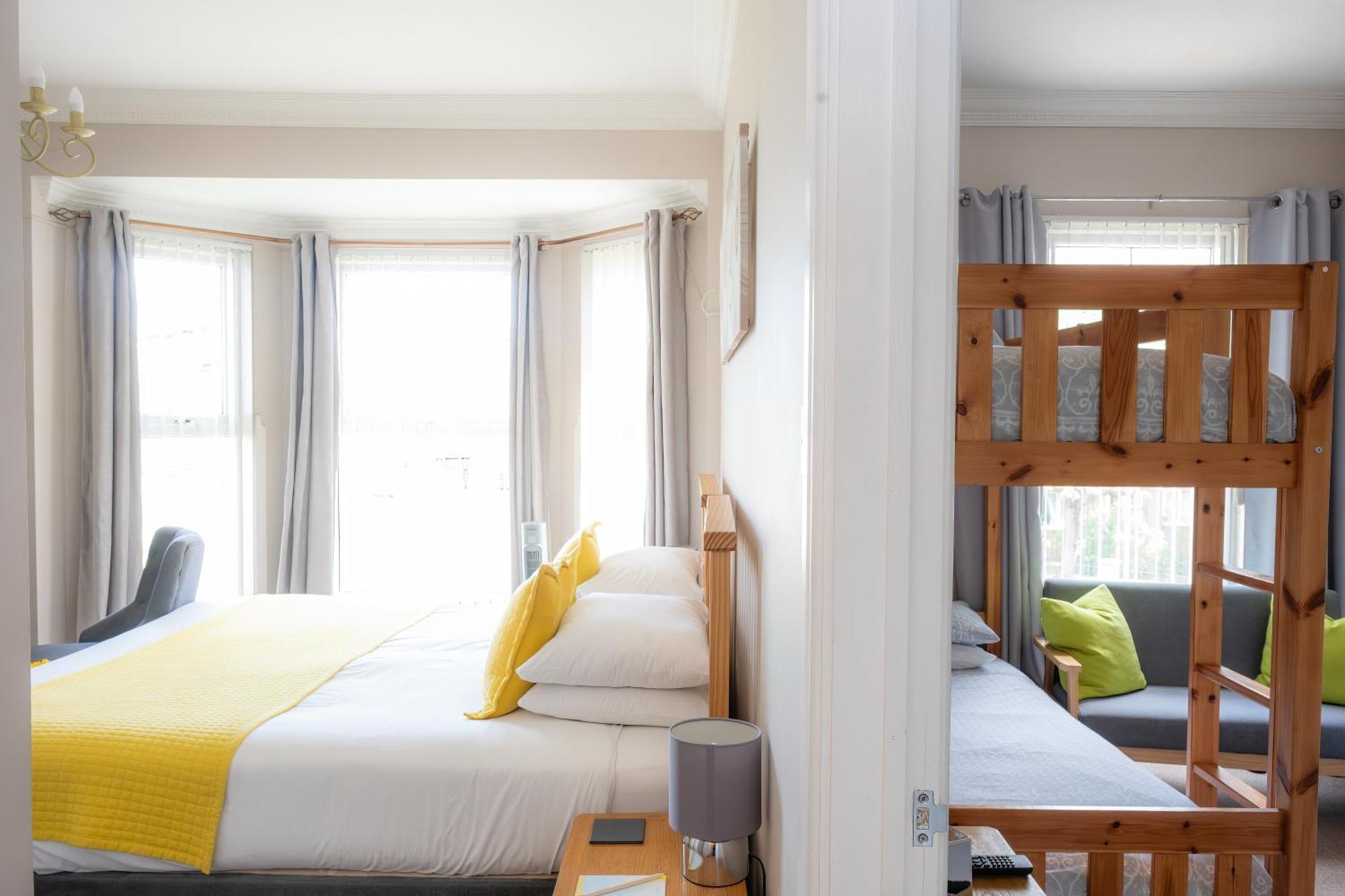 The Courtyard Guest house Great Yarmouth